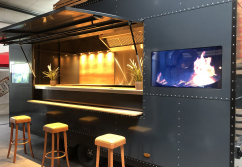 Step-Liner Verkaufsanhänger Bar