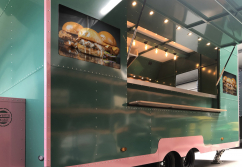 Step-Liner Verkaufsanhänger farbig