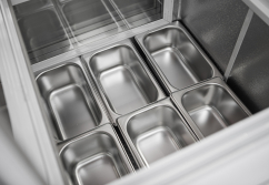 buddystar-retro-verkaufsanhaenger-mobile-eisdiele-eisvitrine