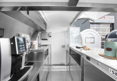buddystar-retro-verkaufsanhaenger-mobile-kaffeebar-innenausstattung