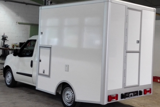 Verkaufwagen, Foodtruck: Doblo Verkaufsmobil - shopunits.de